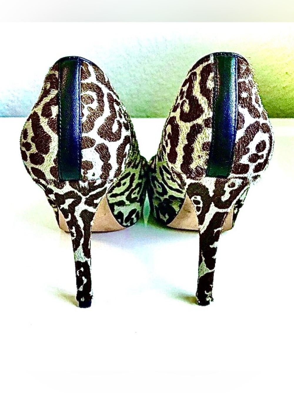 Rare GUCCI Leopard Pony-Hair Platform Stiletto Pumps Silver/Brown 7 MSRP $1280 - Picture 3 of 10